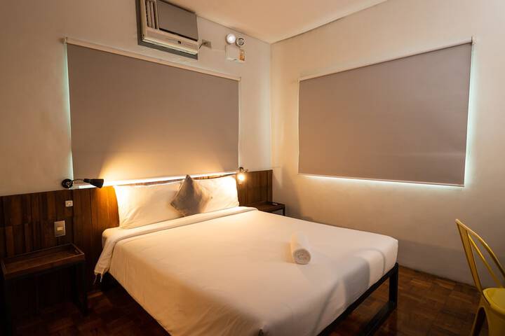 Room 26 of 65