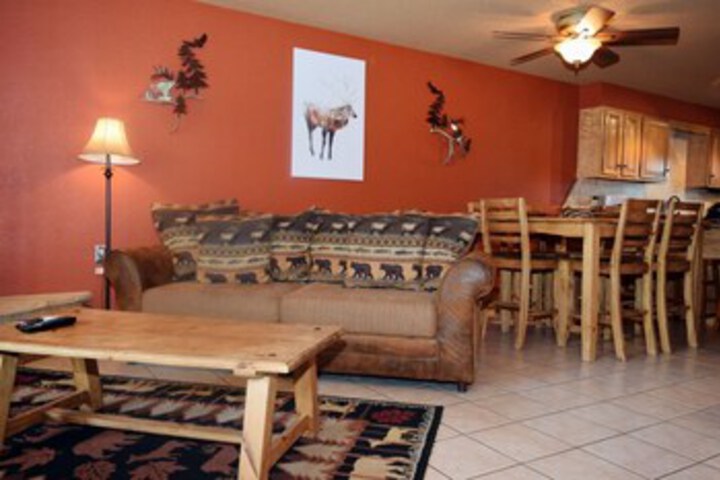 Room 16 of 39