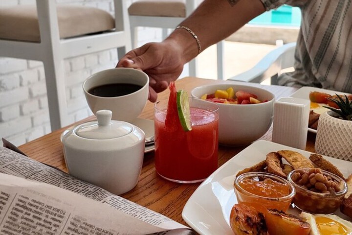 Breakfast/Coffee Service 35 of 44