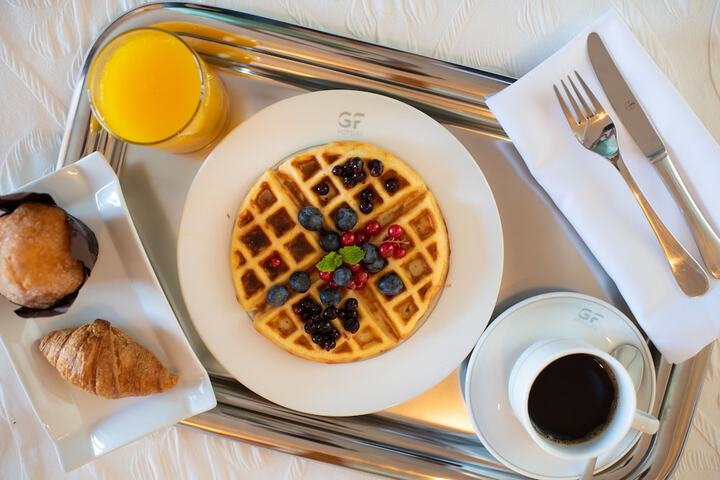 Breakfast/Coffee Service 45 of 68