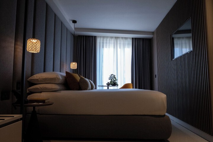 Room 46 of 109