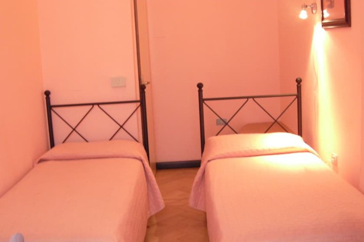 Room 8 of 55
