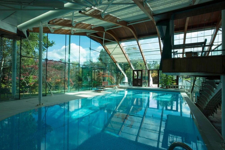 Pool 18 of 42