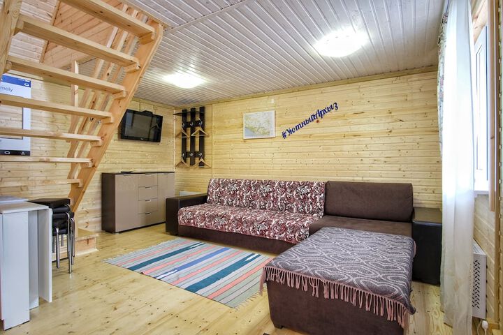 Room 5 of 15