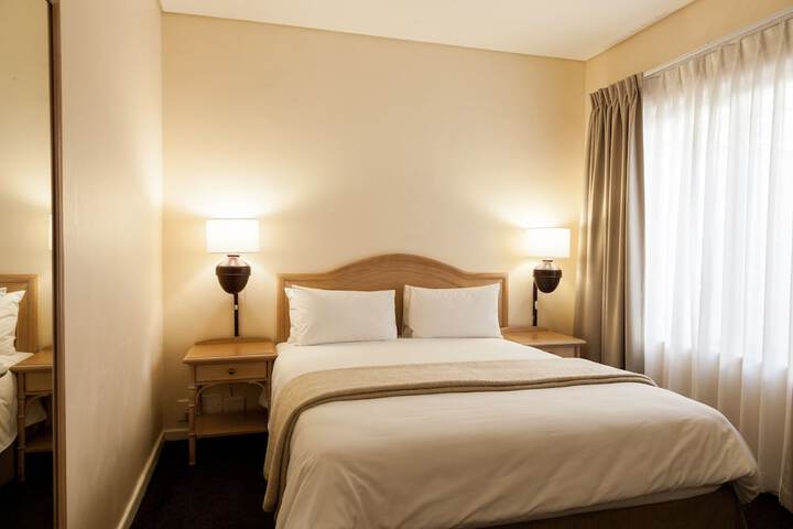 Room 3 of 47