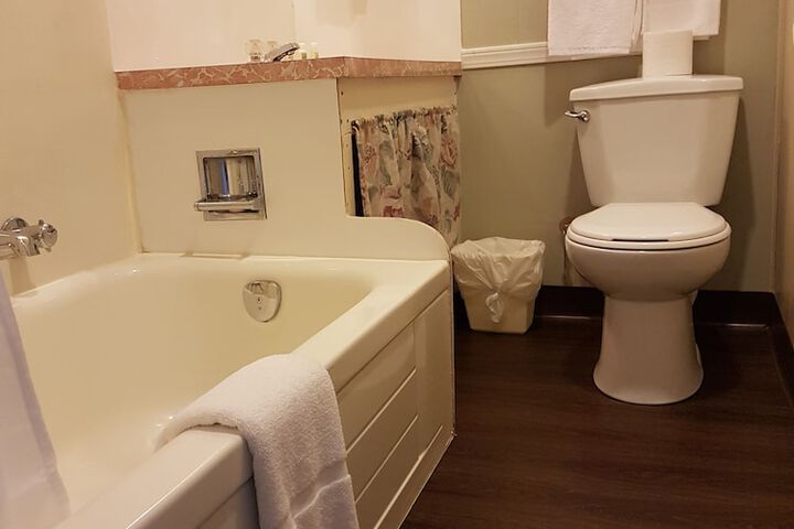 Room 45 of 69