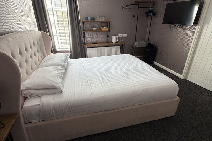 Room 60 of 114