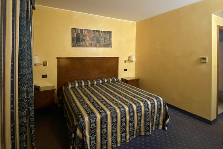 Room 20 of 51