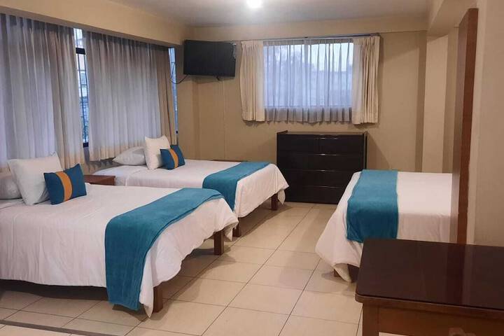 Room 2 of 3
