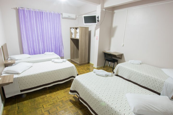 Room 11 of 20
