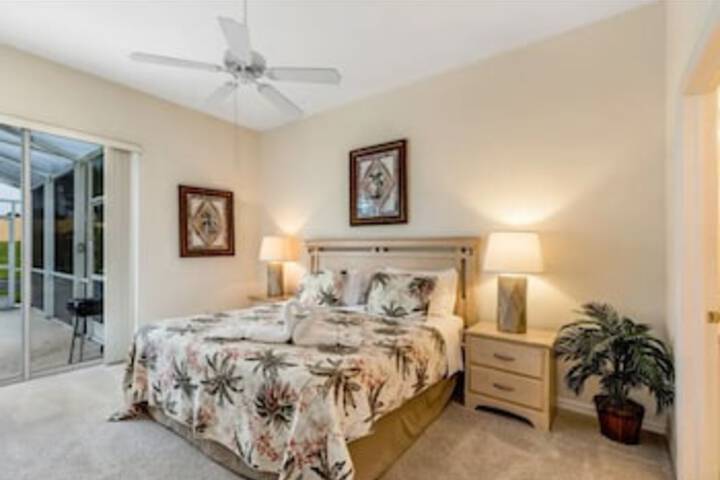 Room 43 of 48