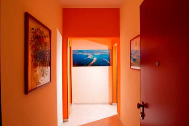 Ballroom/Hall 93 of 99