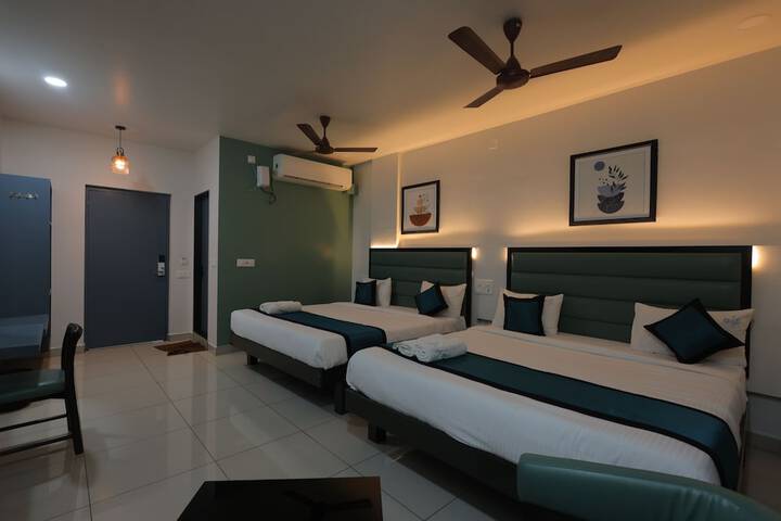 Room 13 of 48