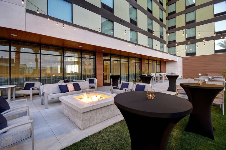 Terrace/Patio 61 of 70