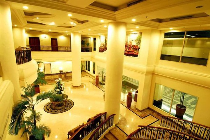 Hotel Interior 6 of 35