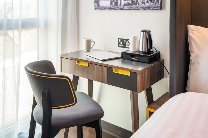 Room 14 of 29