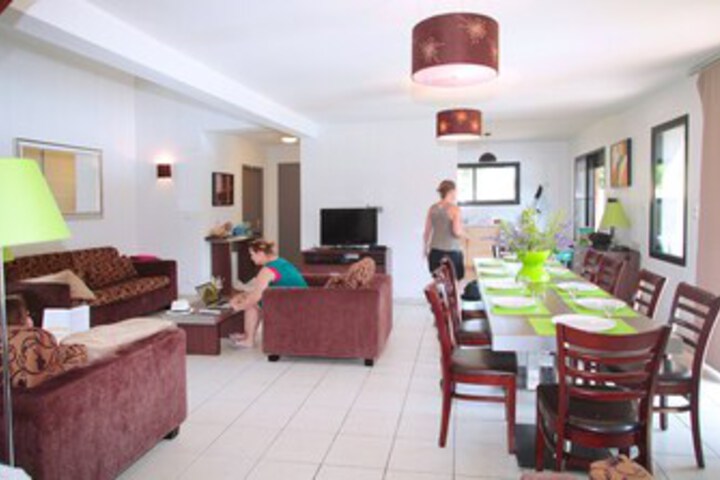 Room 14 of 16