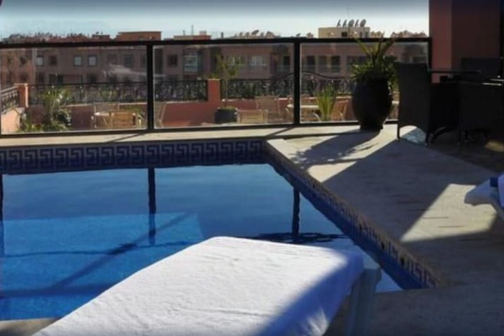 Pool Hotel