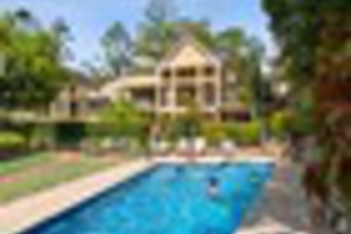 Pool 65 of 87