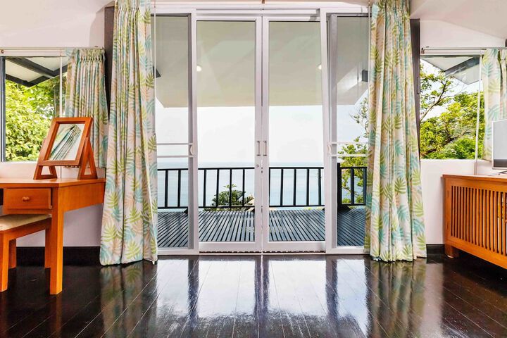 Room 21 of 46