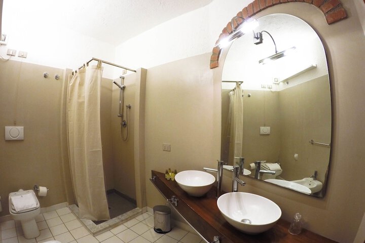Room 133 of 175