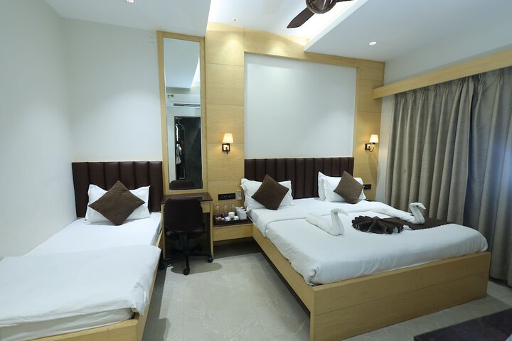 Room 17 of 136
