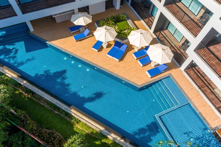Pool 87 of 127