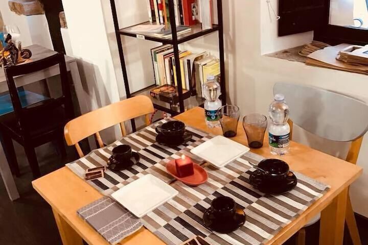Dining 9 of 17