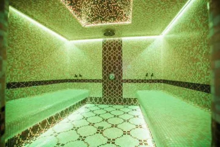 Spa 3 of 7