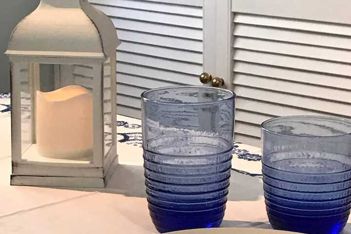 Dining 11 of 18