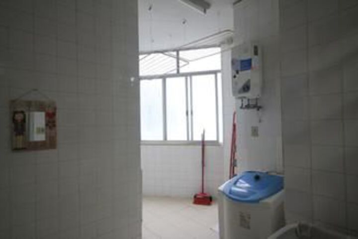 Room 14 of 24