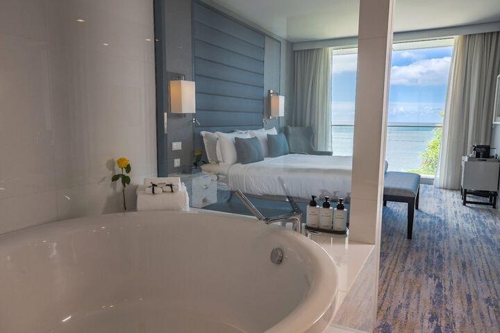Room 27 of 110