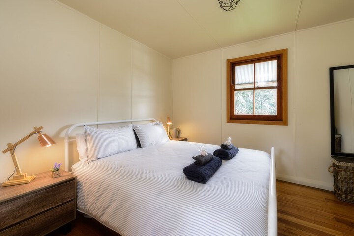 Room 12 of 73