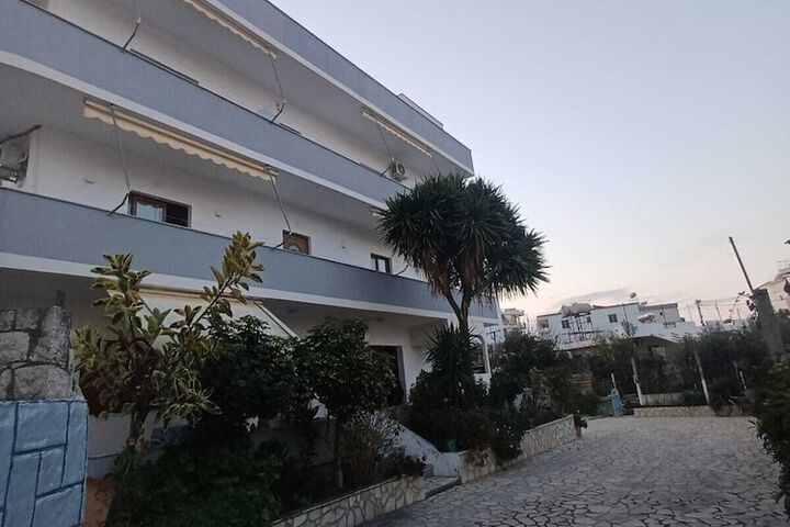 Hotel 65 of 65