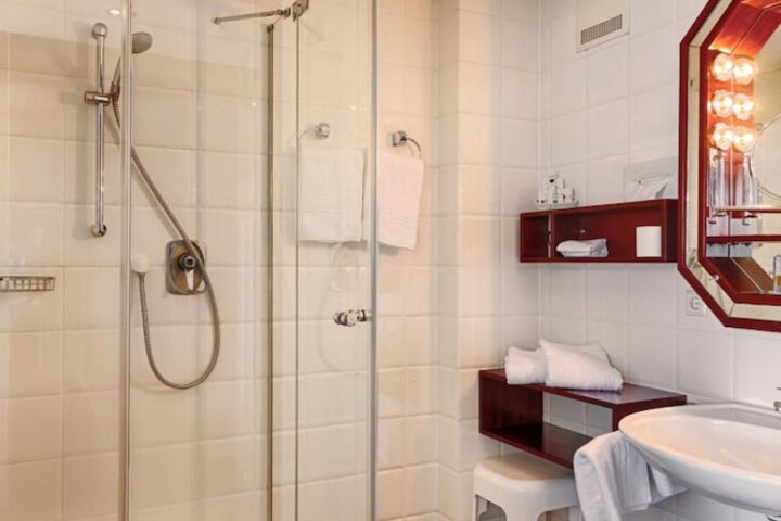 Bath Interior