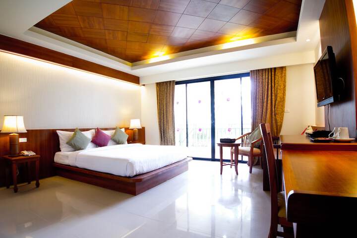 Room 8 of 41