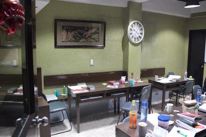 Photo 1