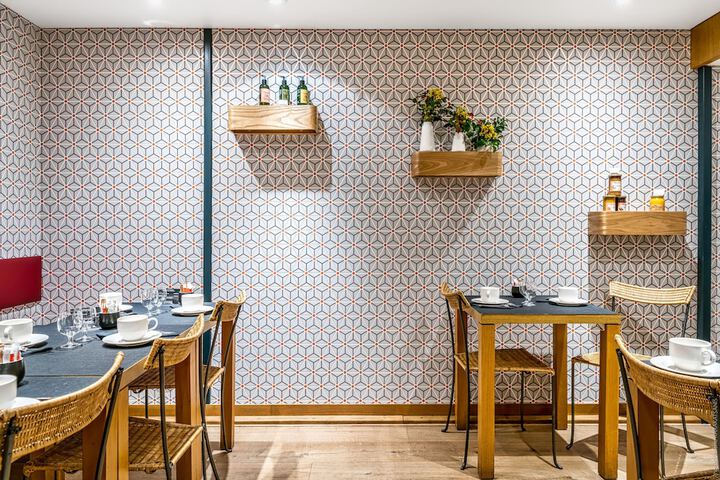 Breakfast area