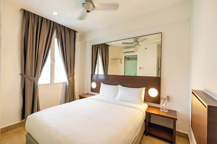 Room 10 of 40