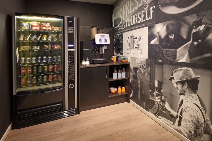 Vending machine