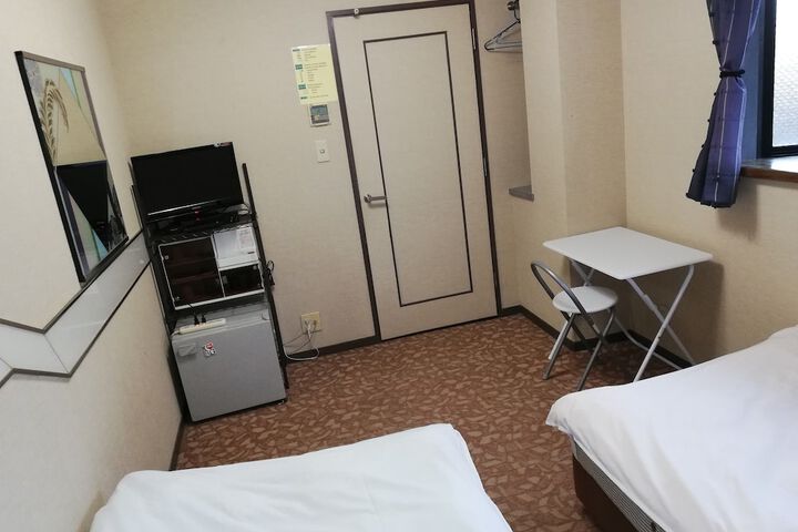 Room 20 of 66