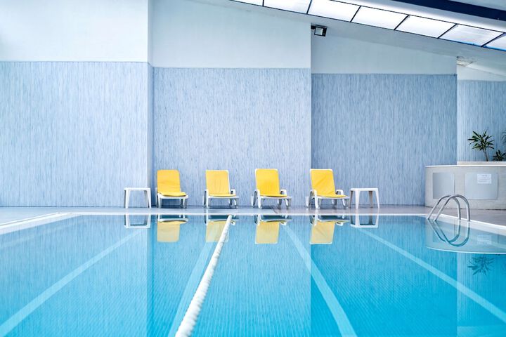 Pool Hotel