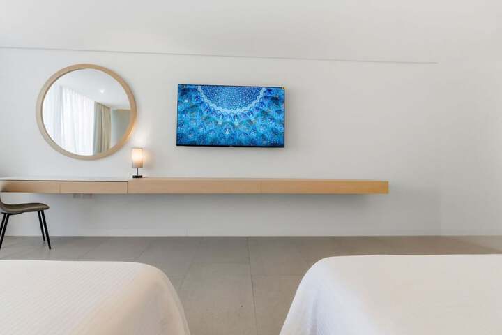 Room 20 of 90