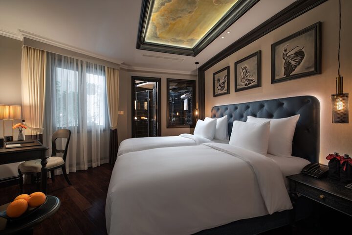Room 46 of 127