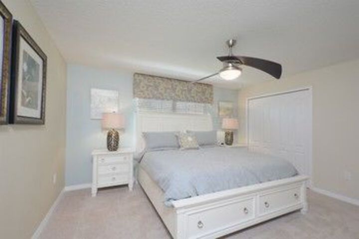 Room 7 of 20