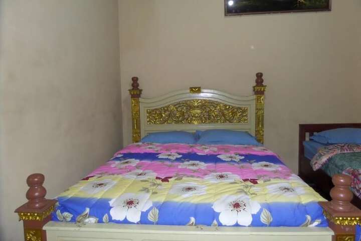 Room 8 of 24