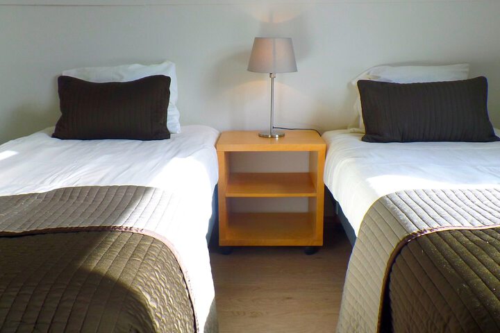 Room 4 of 41