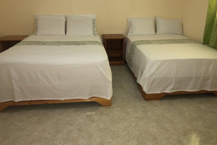 Room 14 of 78