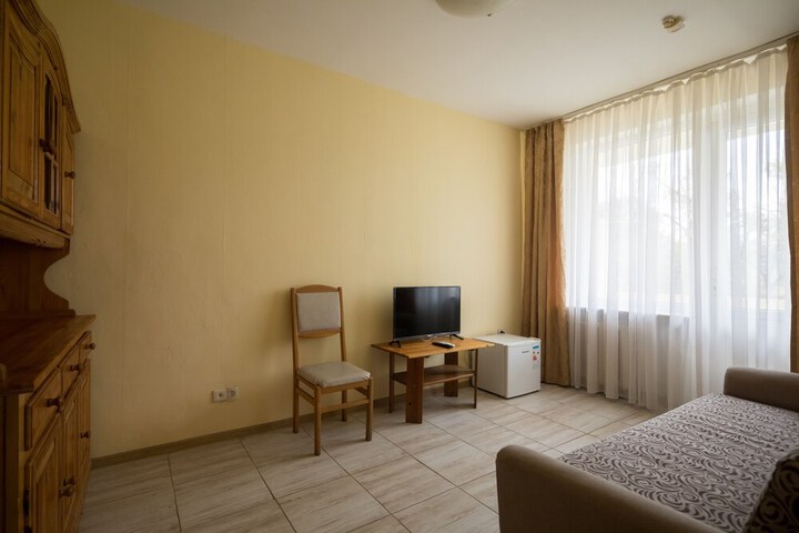 Room 22 of 47