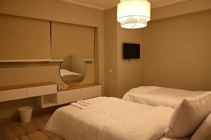 Room 4 of 15